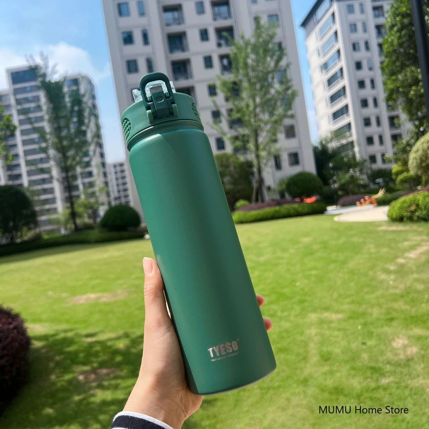 TYESO water Bottle: Keeps Drinks